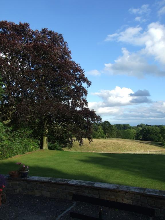 Woodlands Bed & Breakfast Barnt Green 외부 사진