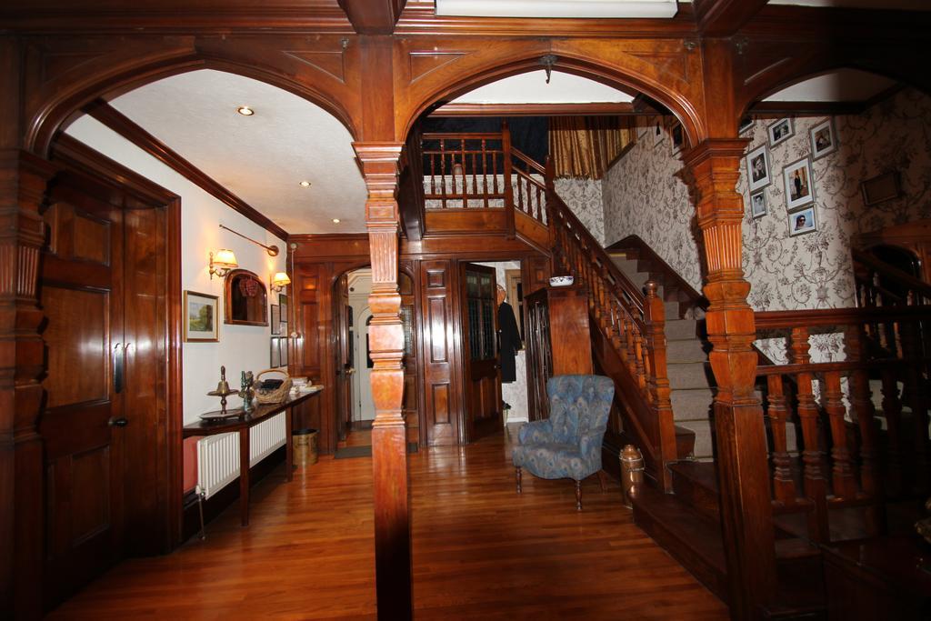 Woodlands Bed & Breakfast Barnt Green 외부 사진